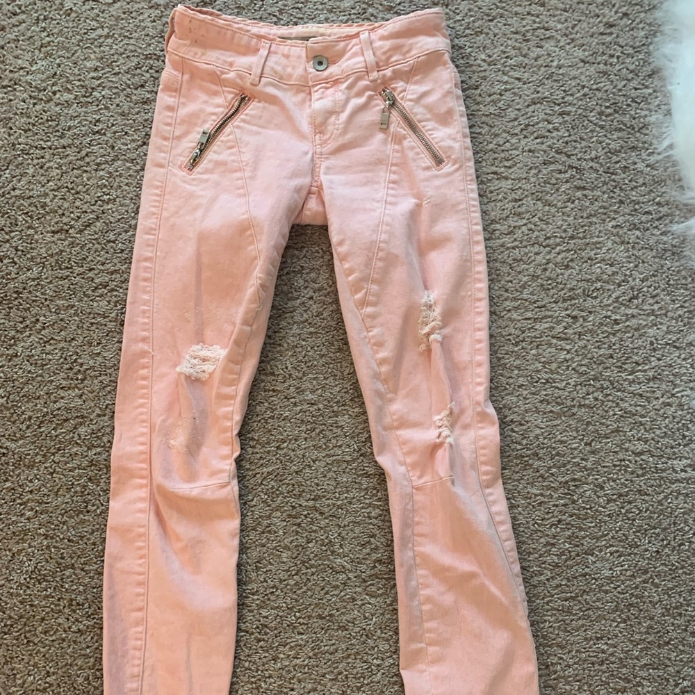 GUESS⭐️ - Light Pink Skinny Low Rise Denim Jeans 4 For $25